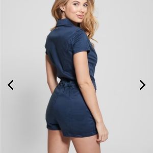 Black* NWT GUESS LYLAH zip front romper